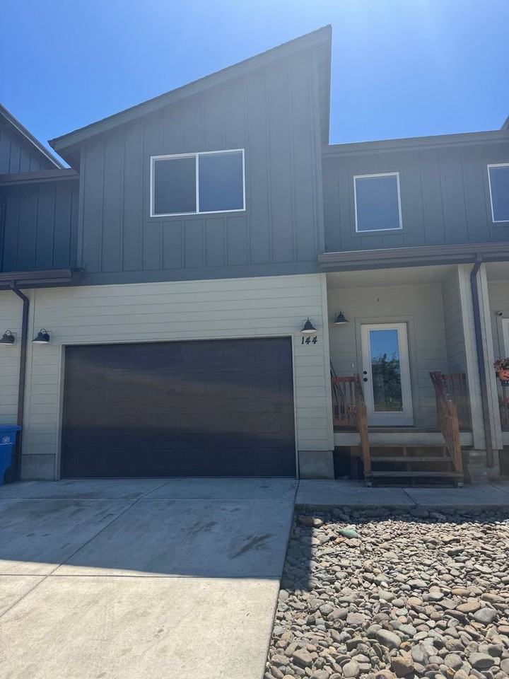 144 Allison Ave - Photo 2 of 27