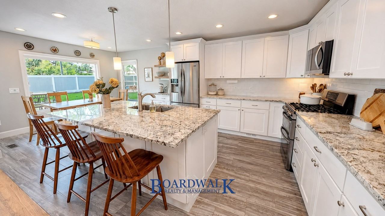 2337 W Jordan Meadows Ln - Photo 7 of 34