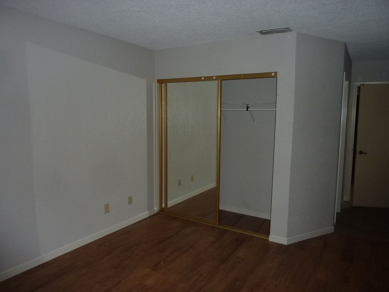 4020 Beaver Creek Ct - Photo 6 of 8