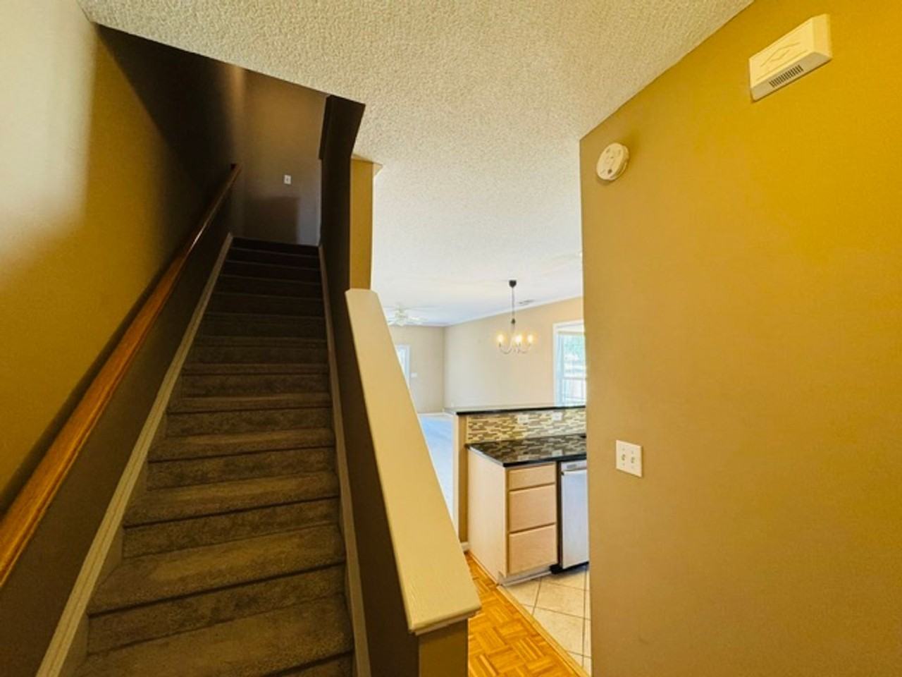 2027 Turtle Point Dr - Photo 2 of 21