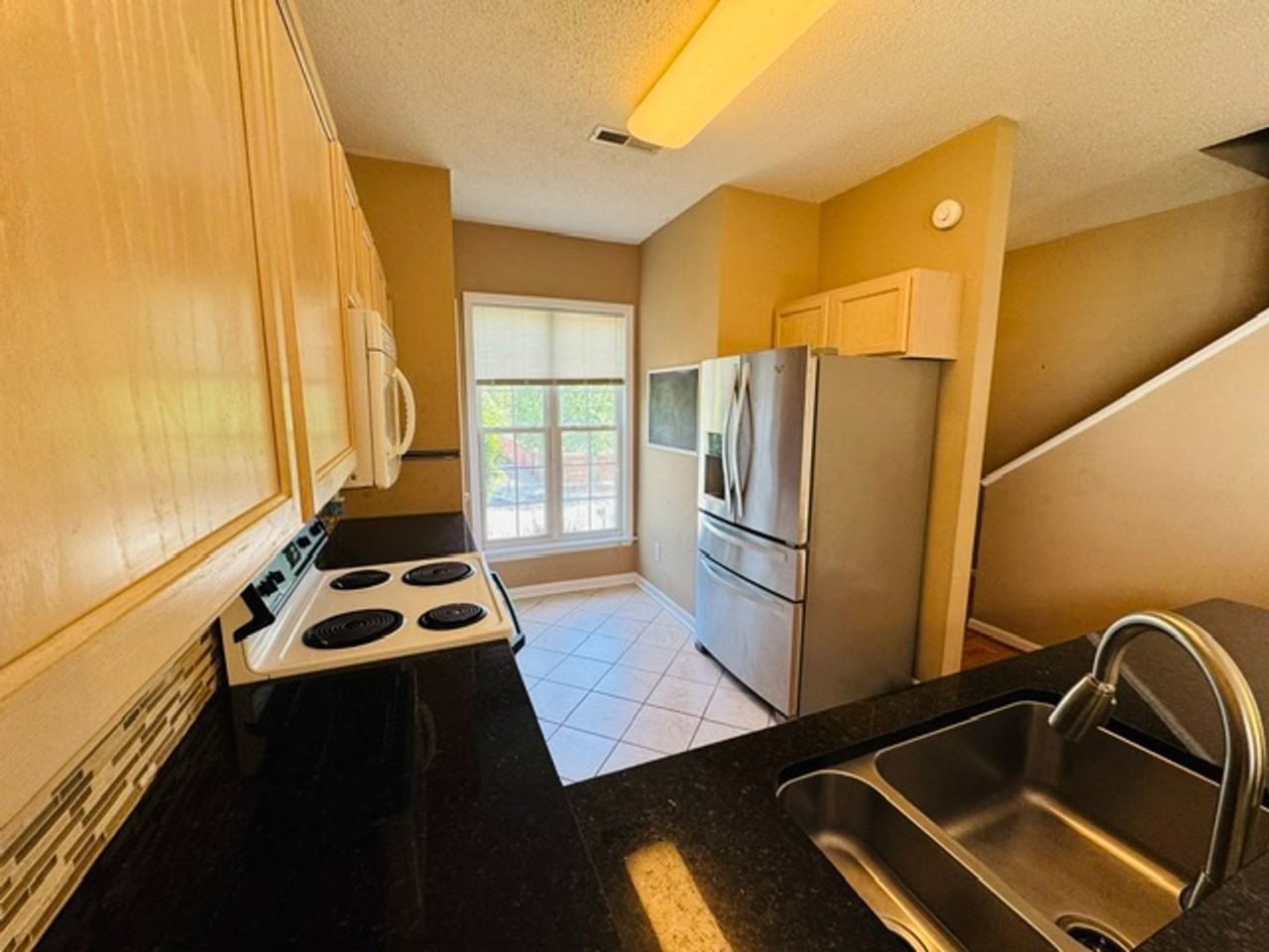 2027 Turtle Point Dr - Photo 6 of 21
