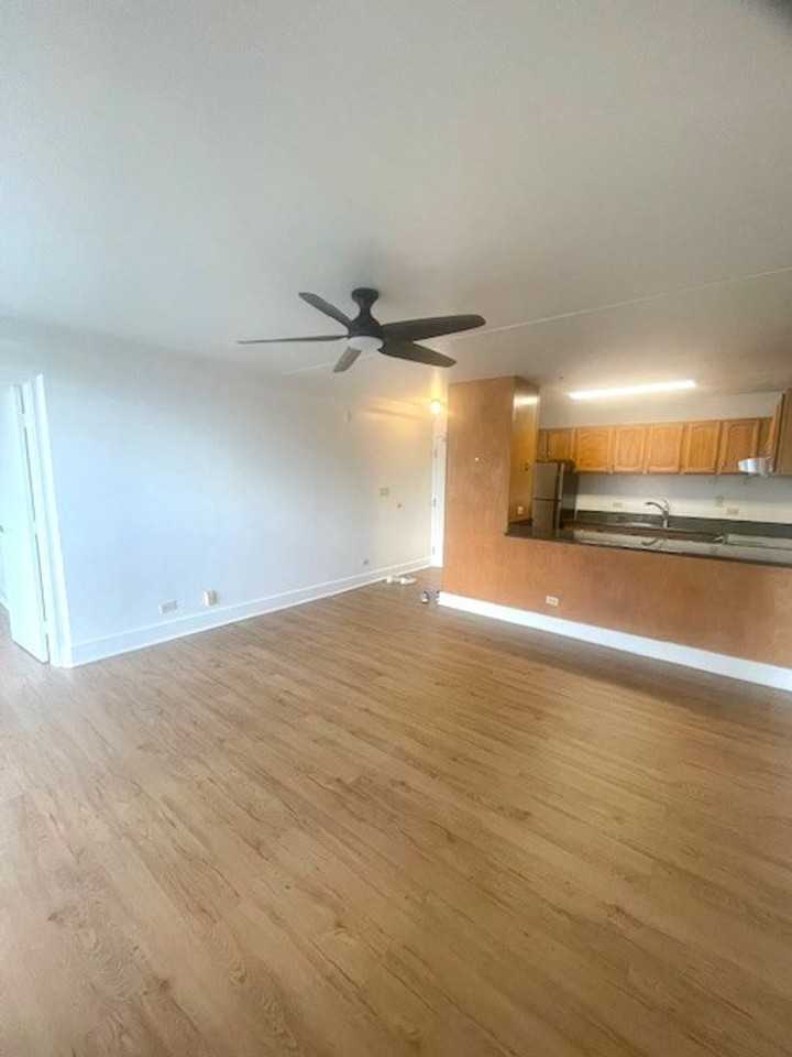 2522 Date St #403