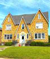 3400 N Robinson Ave - Photo 1 of 1