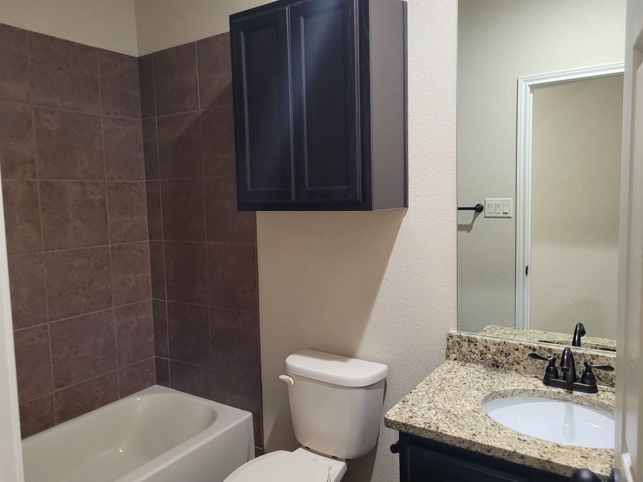 134 Stacy Ln - Photo 5 of 11