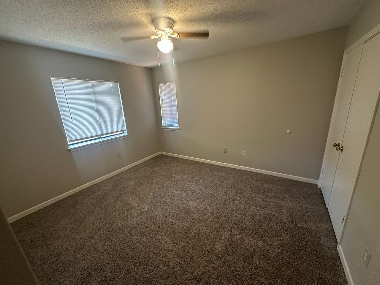 1522 Parkway #F4 - Photo 2 of 11