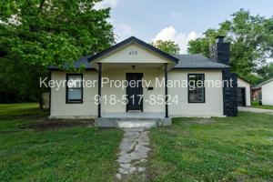 featured image of 419 E Pine St