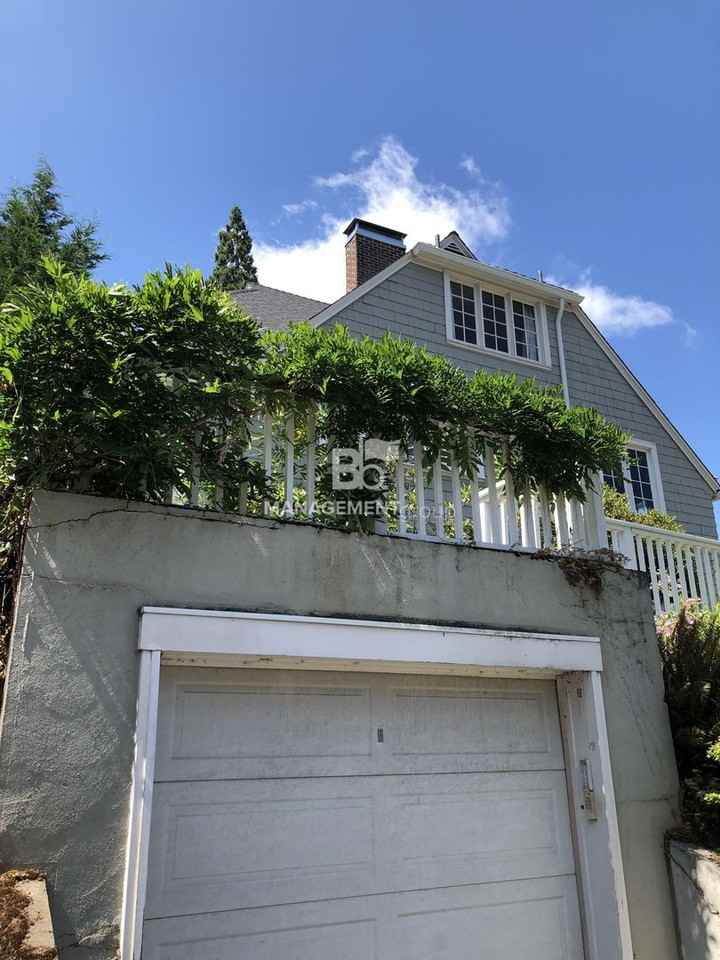 2741 Sw Old Orchard Rd - Photo 2 of 31