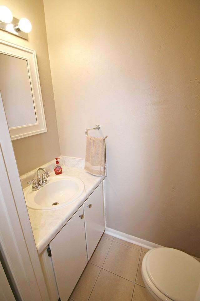 115 Hughes St Ne #7 - Photo 4 of 12