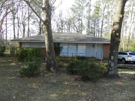 featured image of 5032 Scenic View Dr