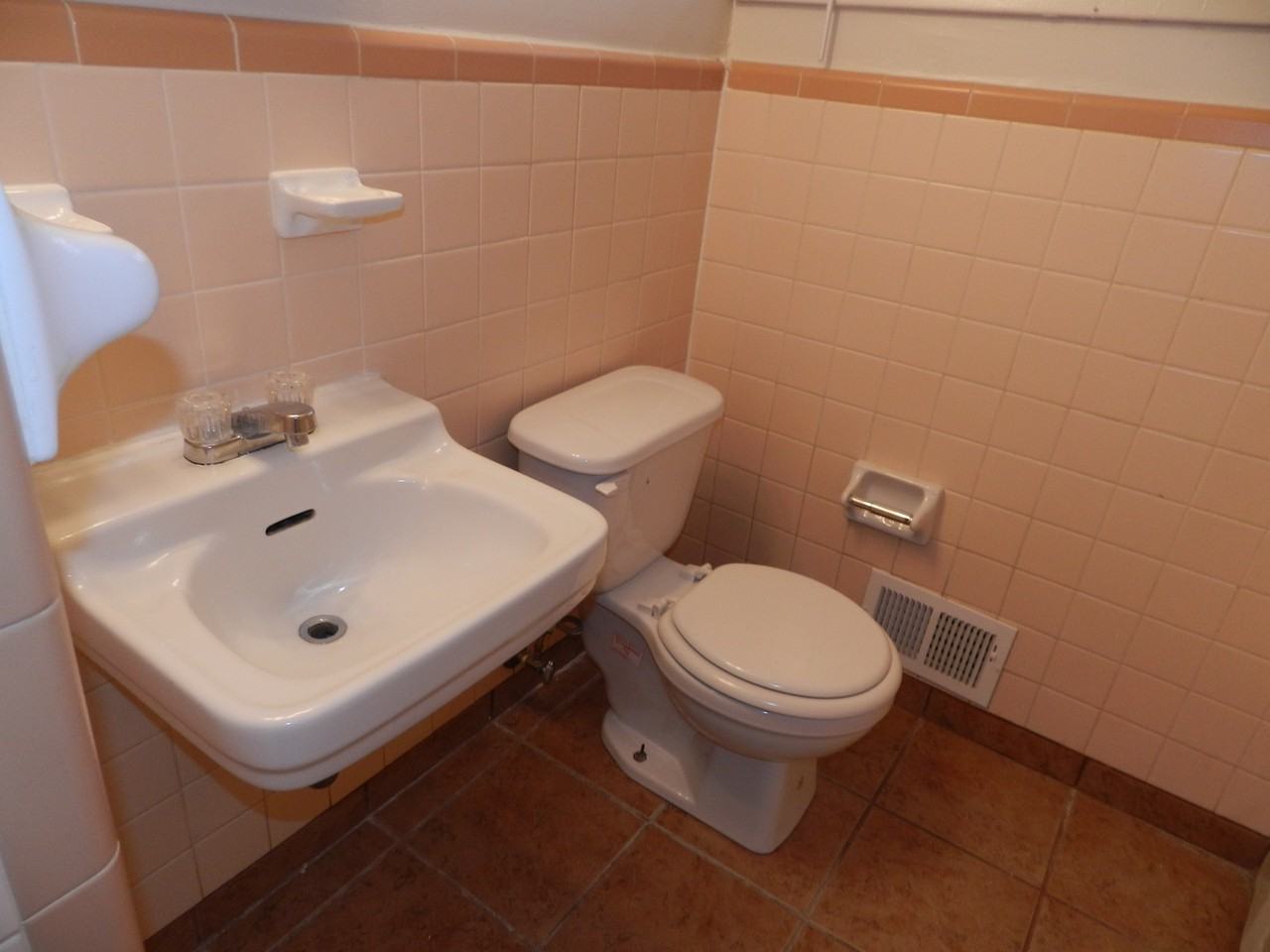 5032 Scenic View Dr - Photo 5 of 6