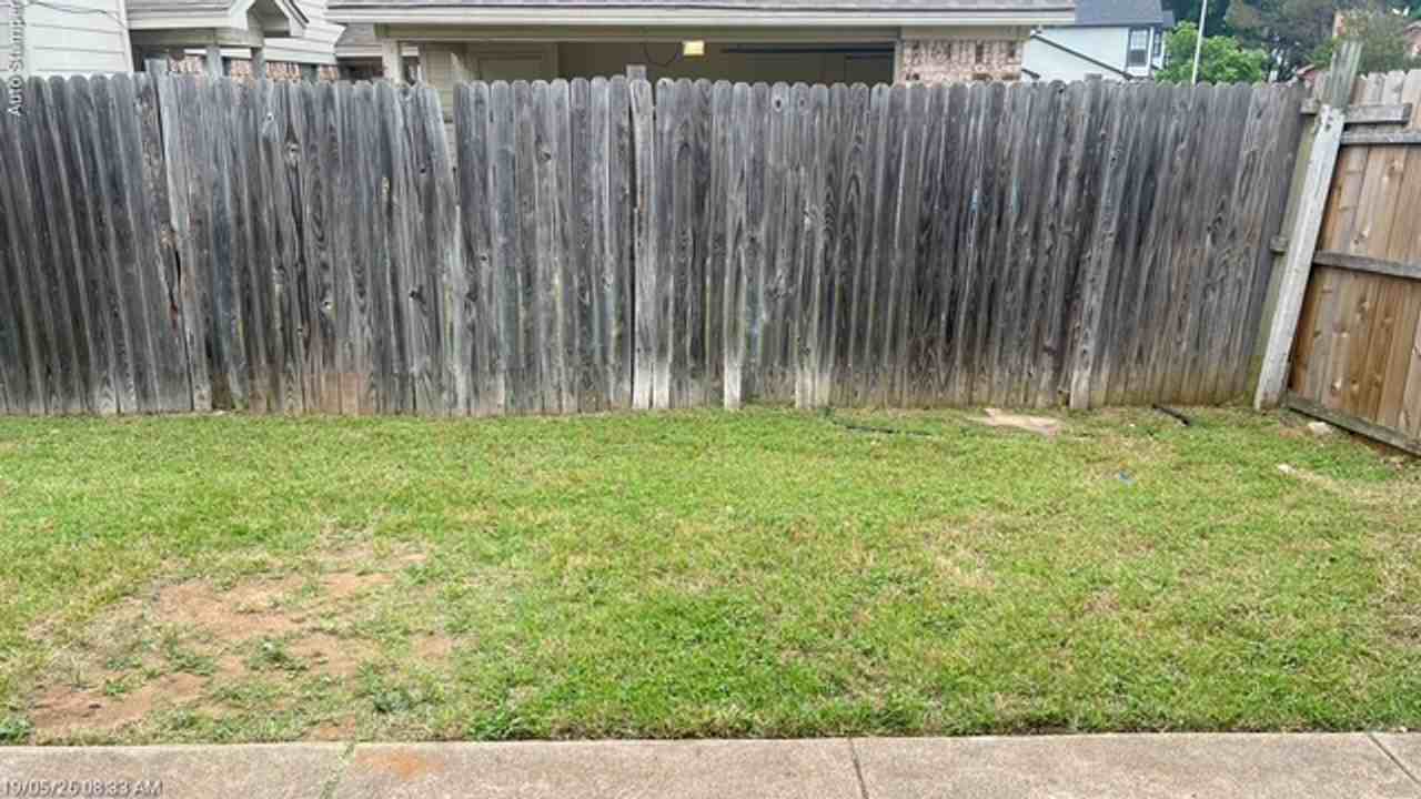 6804 S Creek Dr - Photo 3 of 36