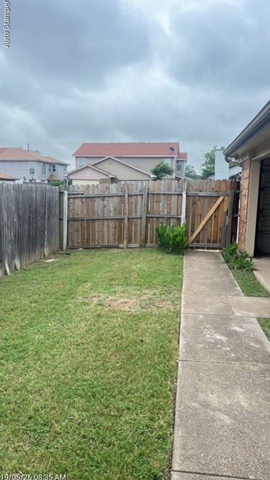 6804 S Creek Dr - Photo 6 of 36