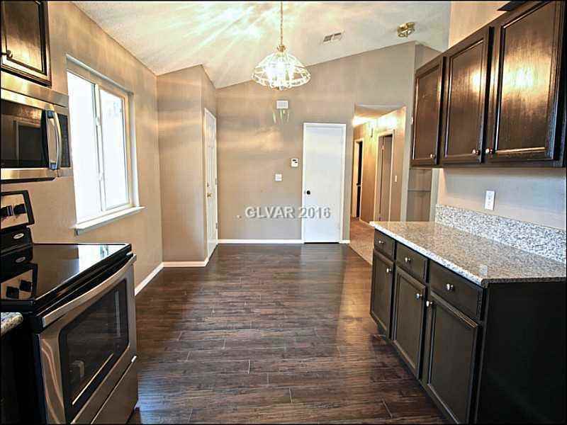 833 Spyglass Ln - Photo 6 of 13