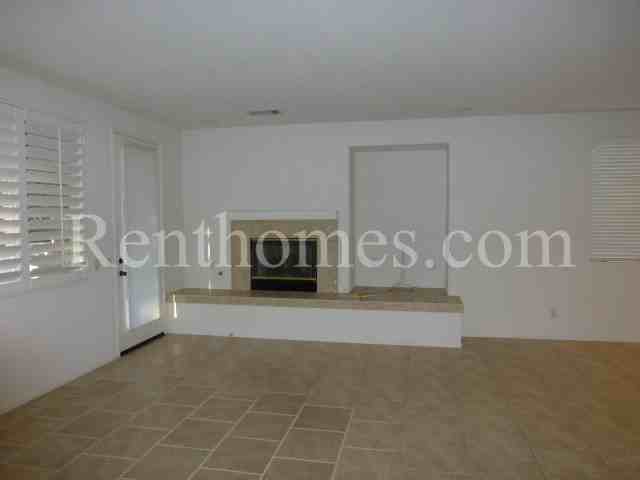 3216 Canyon View Dr - Photo 4 of 21