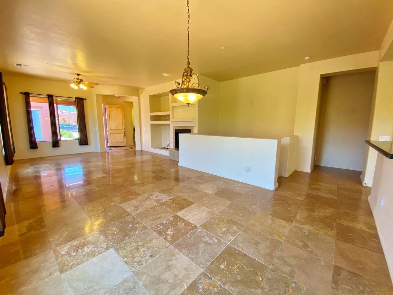 35 Bell Wash Ct - Photo 4 of 30