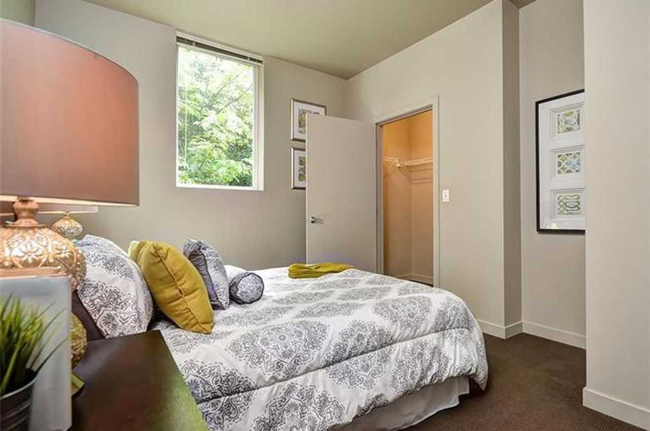 2960 Eastlake Ave E #305 - Photo 7 of 12