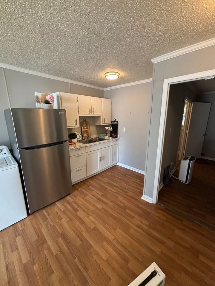 320 Osceola St - Photo 7 of 15