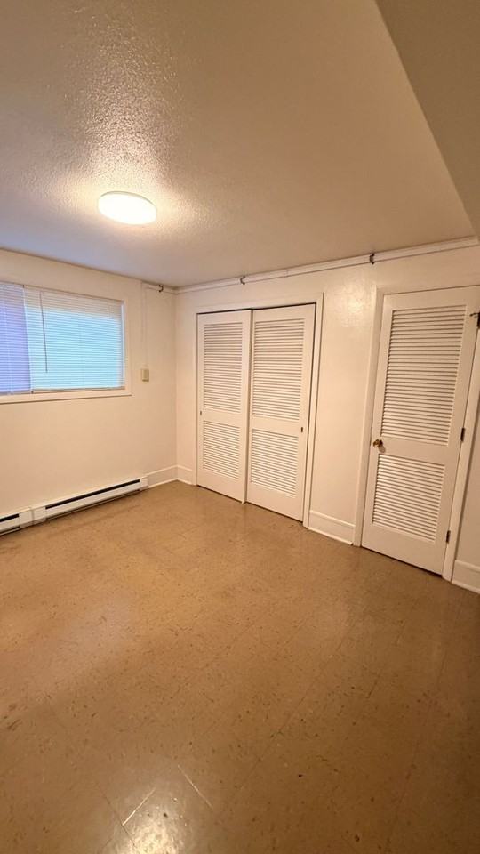 Lee st Townhouses - Photo 5 of 17