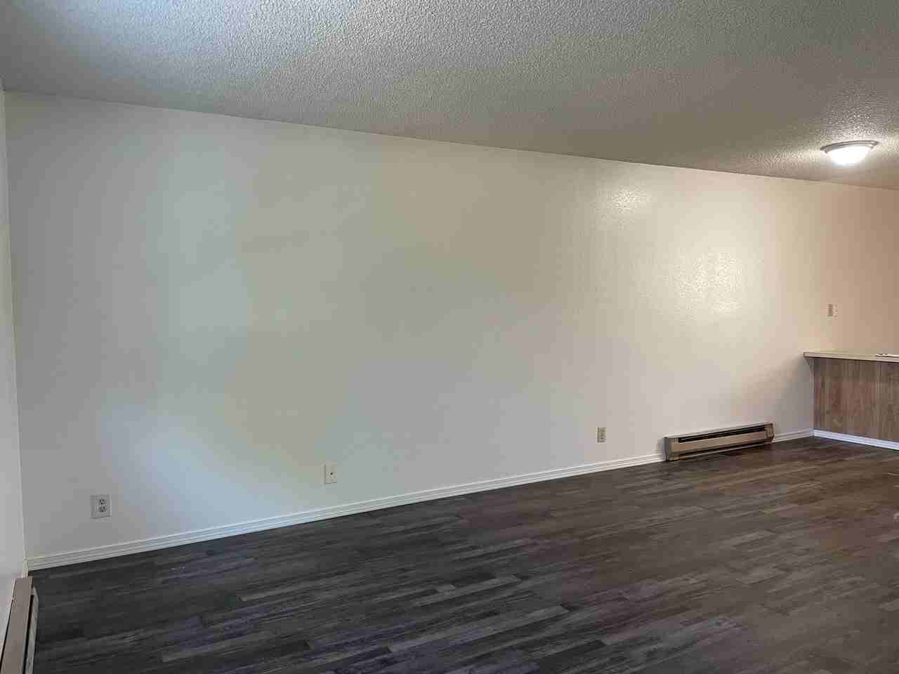 2024 Ne Fairview Ave #B - Photo 4 of 21