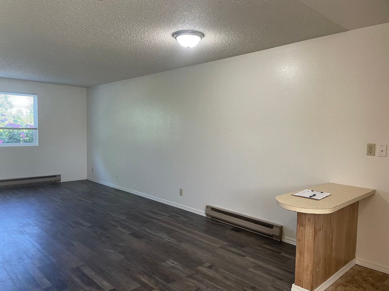 2024 Ne Fairview Ave #B - Photo 5 of 21