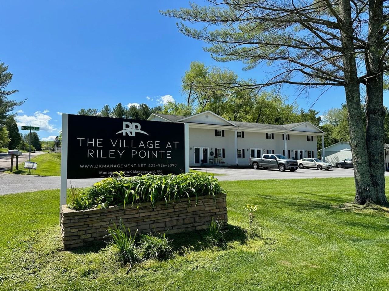 The Village at Riley Pointe Apartments - 19482 Midwest Cir Abingdon VA ...