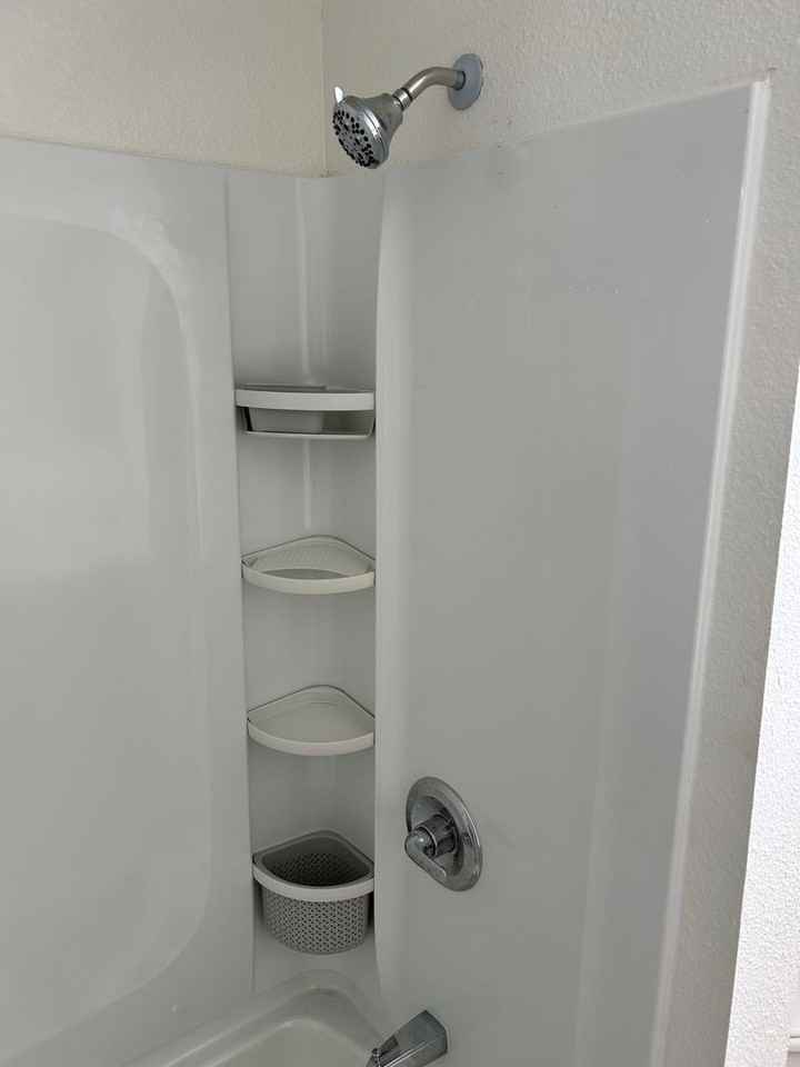 2333 White Ave - Photo 2 of 12