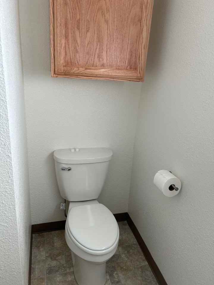 2333 White Ave - Photo 6 of 12