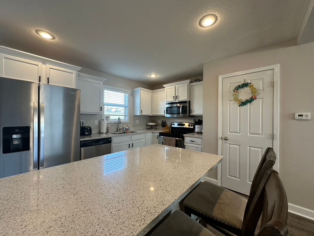 1709 Crabapple Ln - Photo 5 of 23