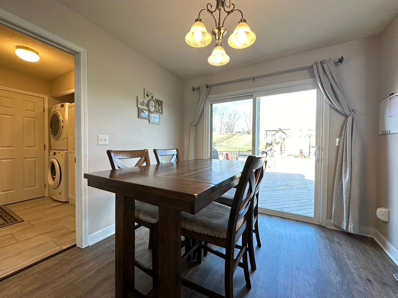 1709 Crabapple Ln - Photo 6 of 23