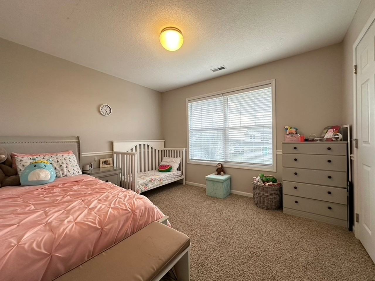 1709 Crabapple Ln - Photo 7 of 23