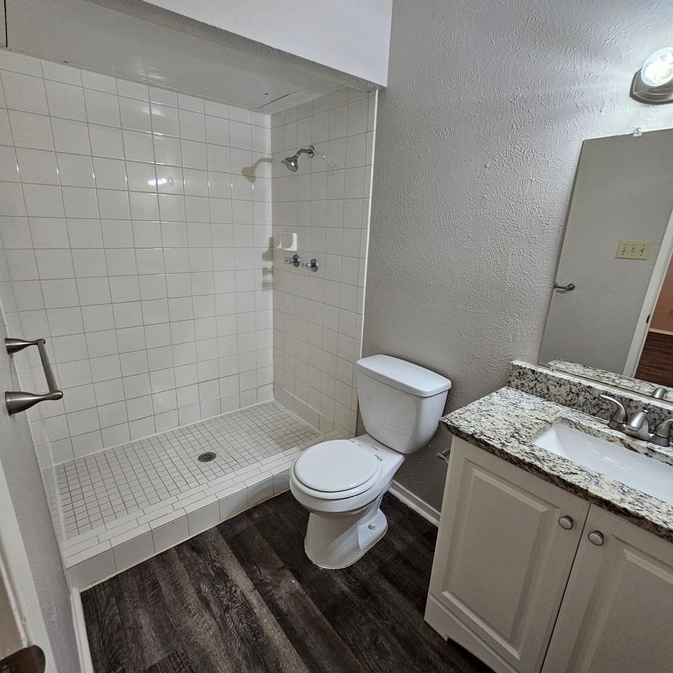 3937 O Hare Dr - Photo 5 of 28