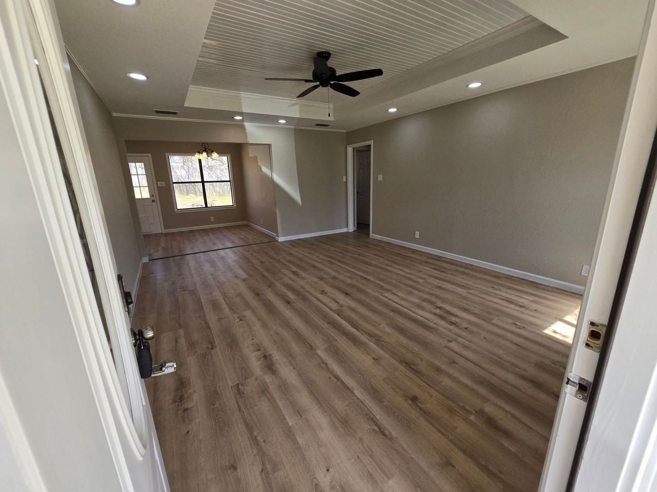 1623 W Parnell St - Photo 7 of 34