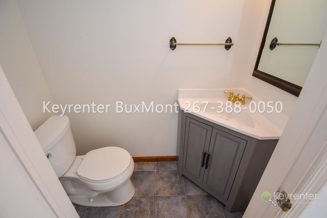 116 Ardwick Ter - Photo 7 of 15