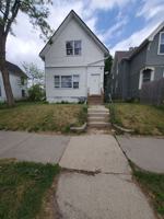 featured image of 2610 W Juneau Ave