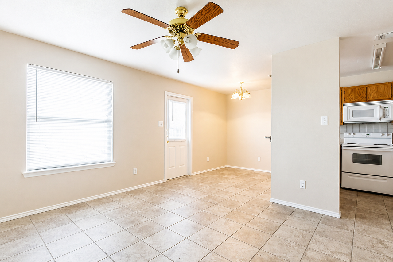 2803 Windmill Ct #A - Photo 4 of 18