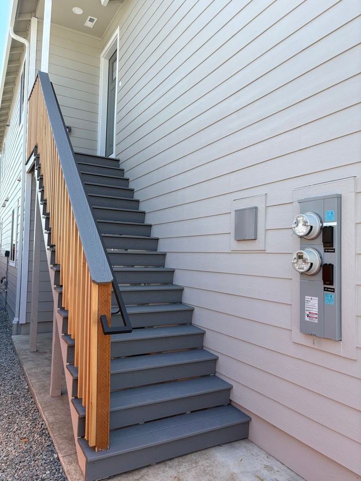 1139 Annalise St - Photo 2 of 8