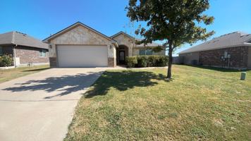 featured image of 7431 Amber Meadow Loop