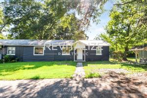 featured image of 831 James St