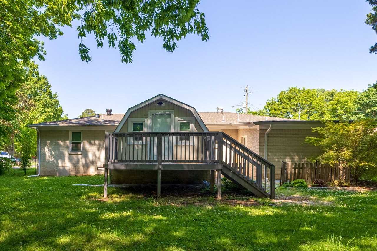 3306 Reynolds Dr Nw - Photo 3 of 35