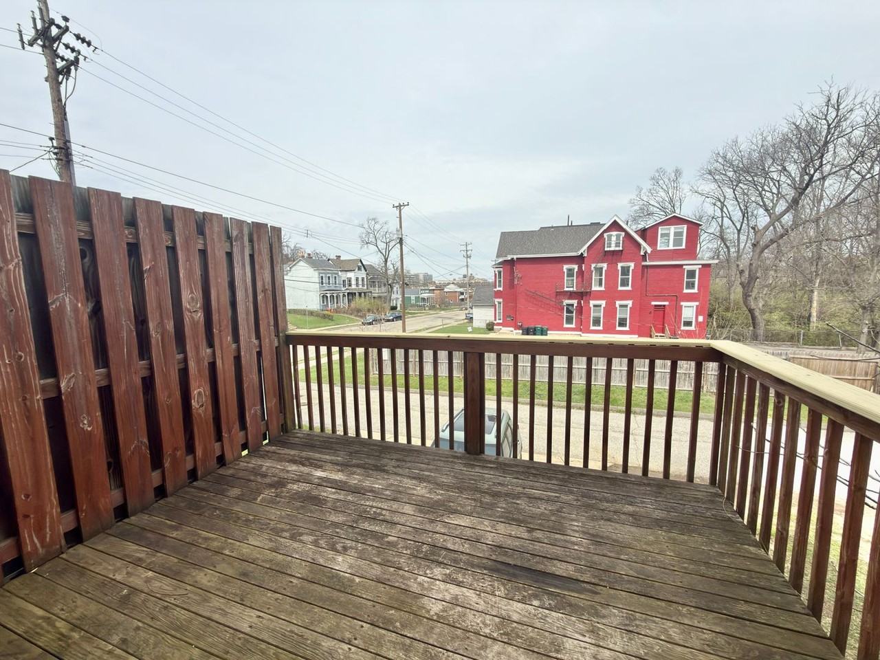 808 William Howard Taft Rd - Photo 5 of 24