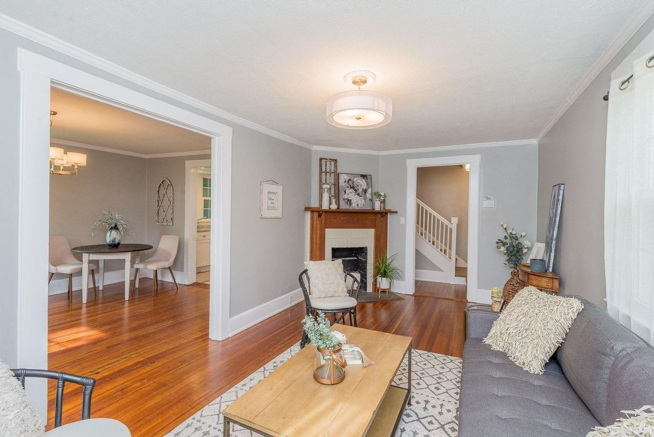 206 Hammond Ave - Photo 5 of 16