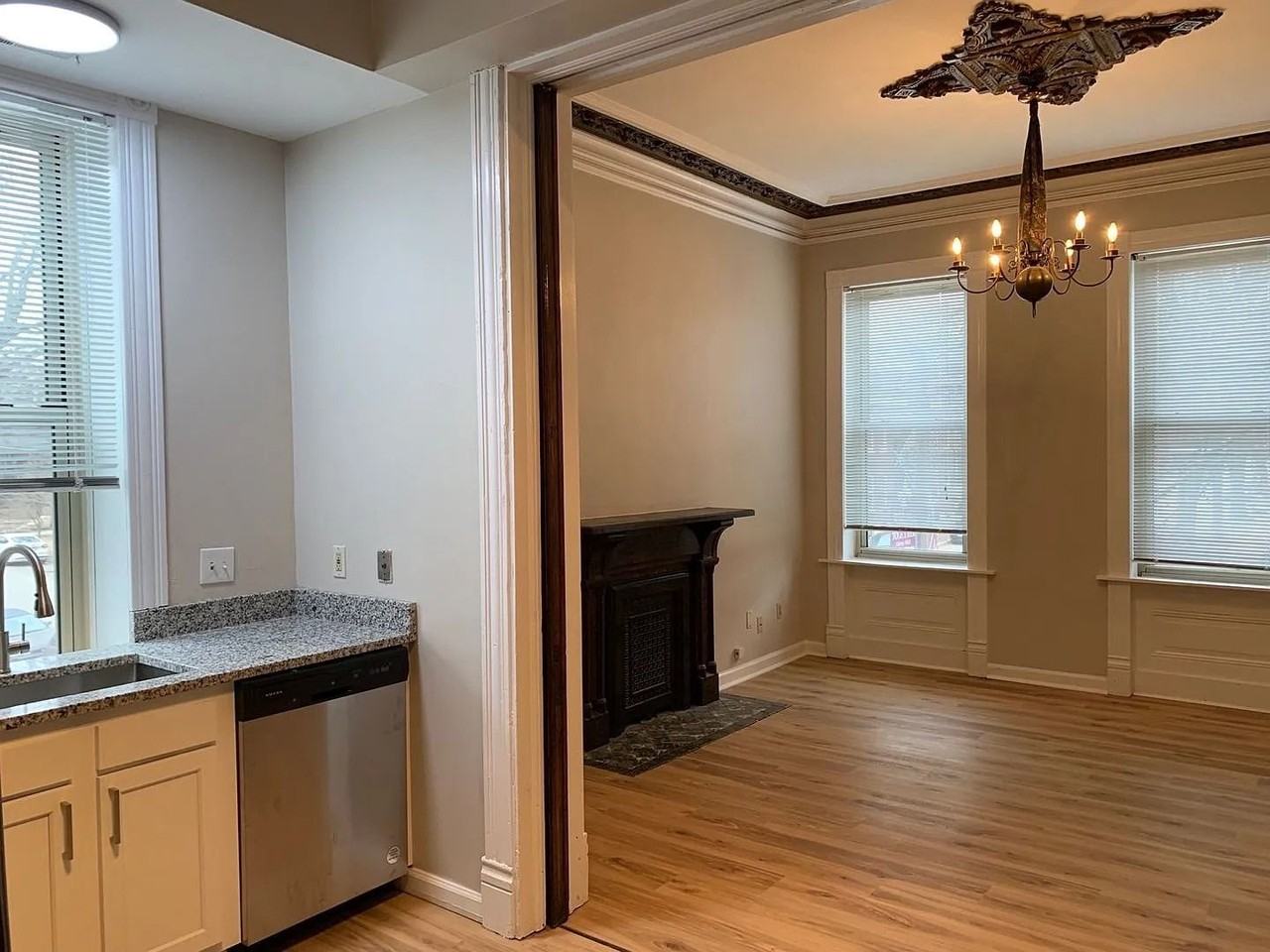 2224 S 9th St - Photo 4 of 14