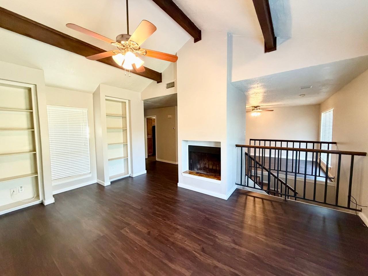2802 Stewart Dr - Photo 5 of 21