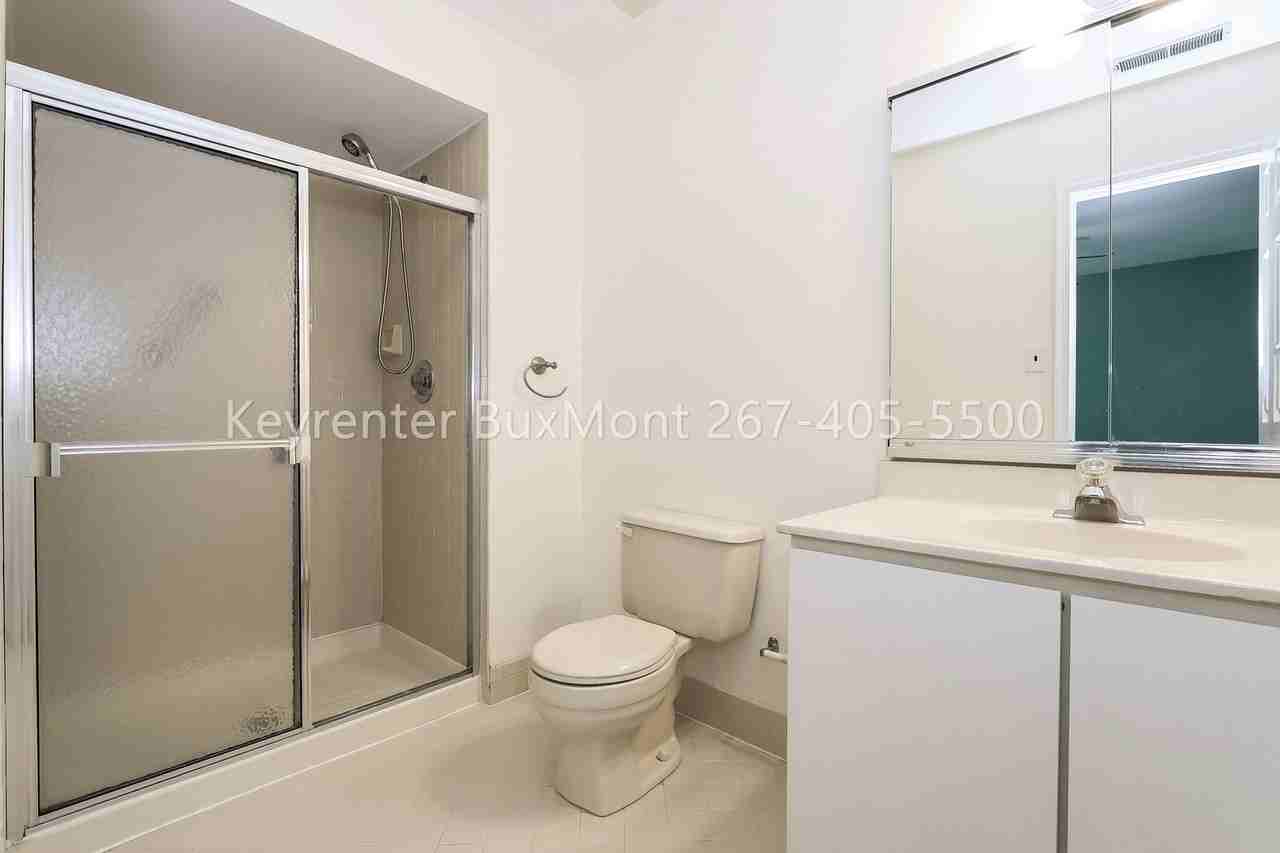 601B Rose Hollow Dr - Photo 7 of 15