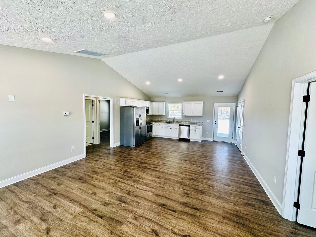 113 W End Ave - Photo 4 of 8