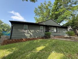 featured image of 8410 Ruskin Way