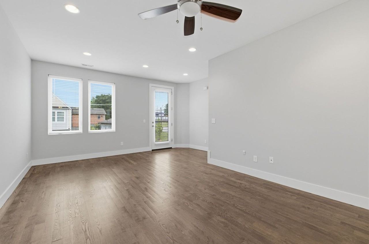 1723 Jo Johnston Ave - Photo 5 of 23