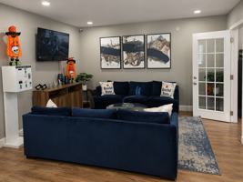 featured image of 6625 S Hulen St