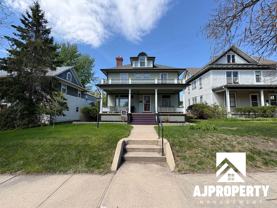119 N Summit Ave - Photo 1 of 1