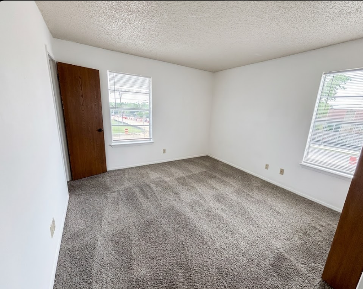 1315 Quail Cir - Photo 7 of 9